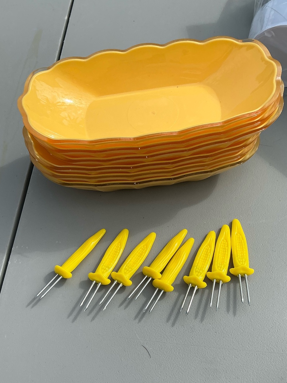 Yellow Plastic Party Corn Holders with Yellow Serving Dishes